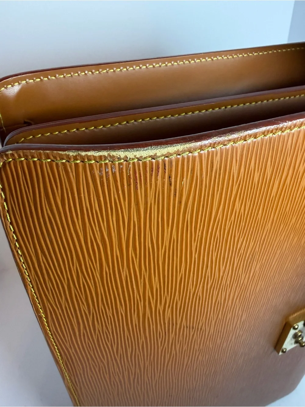 Louis Vuitton Epi Serviette Fermoir Cognac Brown Leather Business Briefcase